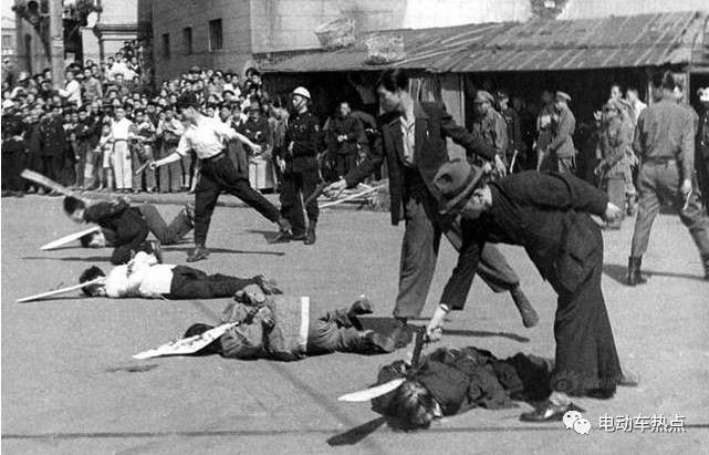 專業(yè)生產(chǎn)PVC護(hù)套、銅排、鋁排、新能源電池銅/鋁軟連接-人禾電子