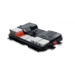 在政策和市場(chǎng)的雙重簇?fù)硐拢瑒?dòng)力電池產(chǎn)業(yè)正從導(dǎo)入期向高速發(fā)展期加速過(guò)渡